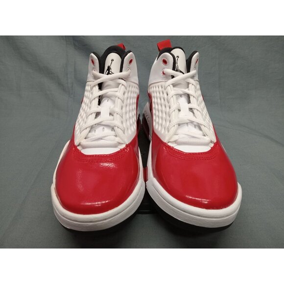 Nike Jordan Maxin 200 (GS) Boys Sneakers White Red Size 6 NEW NO BOX! - Picture 3 of 11